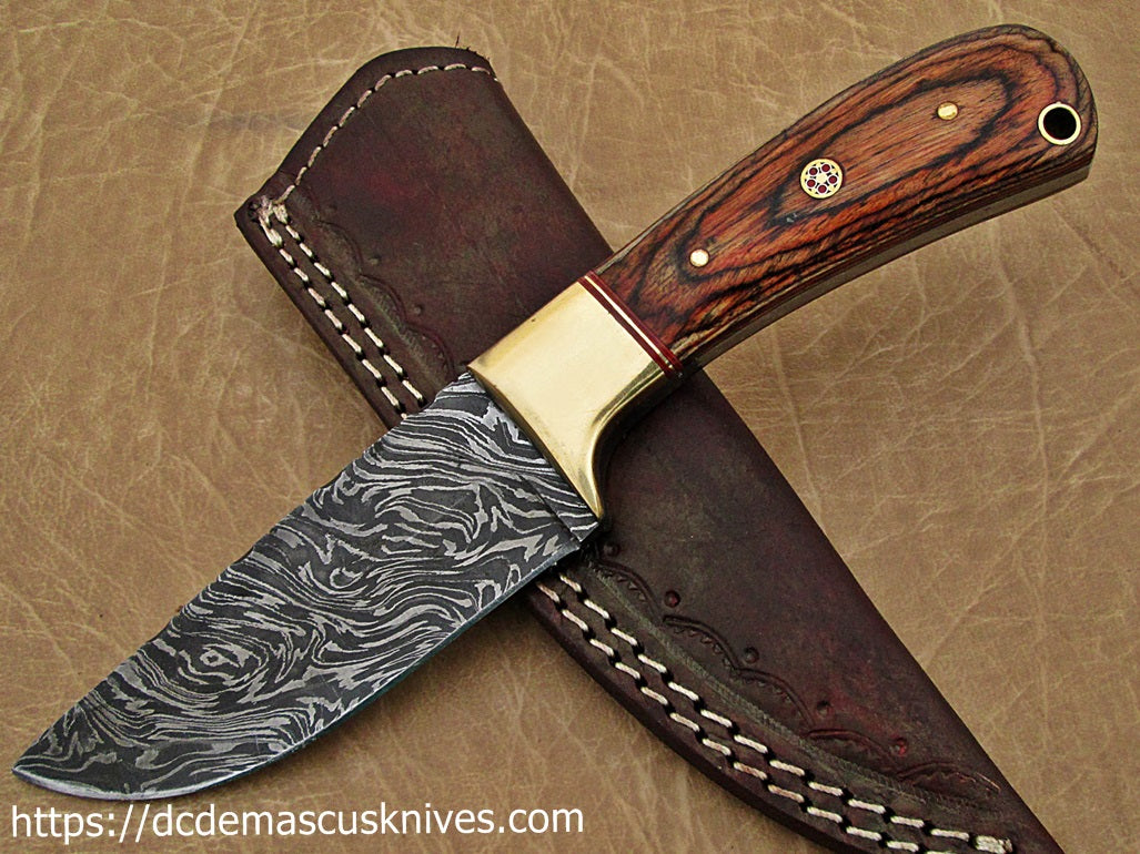 Custom Made Damascus Steel Skinner Knife.SK-142