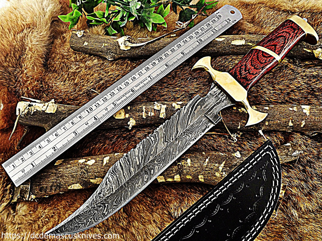 Custom Made Damascus Steel Hunting Knife.