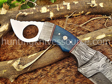 Load image into Gallery viewer, Custom Made Damascus Steel Carambit Knife.
