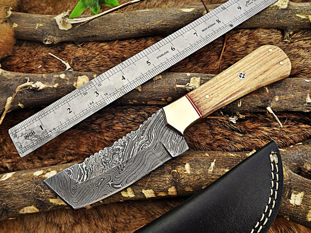 Custom  Made Damascus Steel Skinner Knife.SK-48