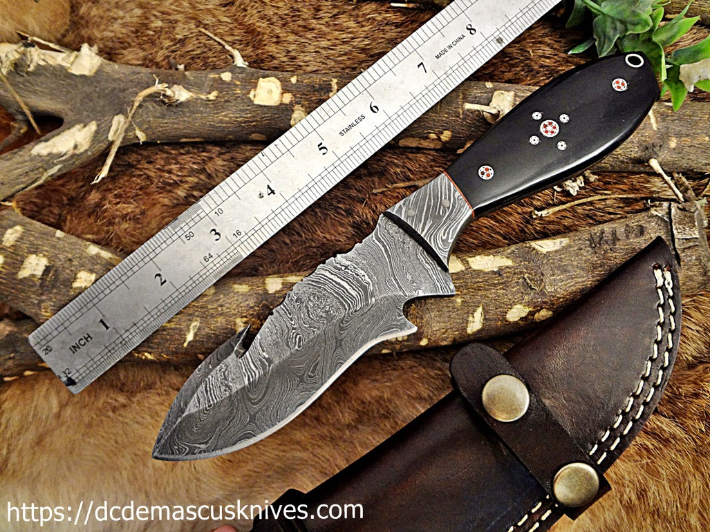 Custom Made Damascus Steel Skinner Knife.SK-86