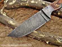 Load image into Gallery viewer, Custom Made Damascus Steel Skinner Knife.SK-130
