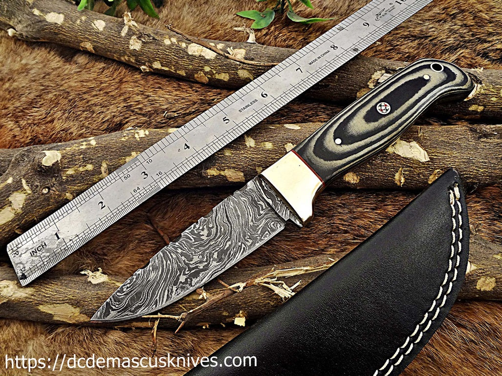Custom Made Damascus Steel Skinner Knife.SK-124