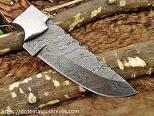 Load image into Gallery viewer, Custom Made Damascus Steel Skinner Knife.SK-129
