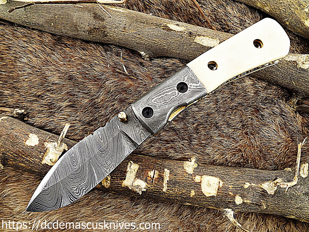 Custom Made Damascus Steel Folding Knife.FD-05
