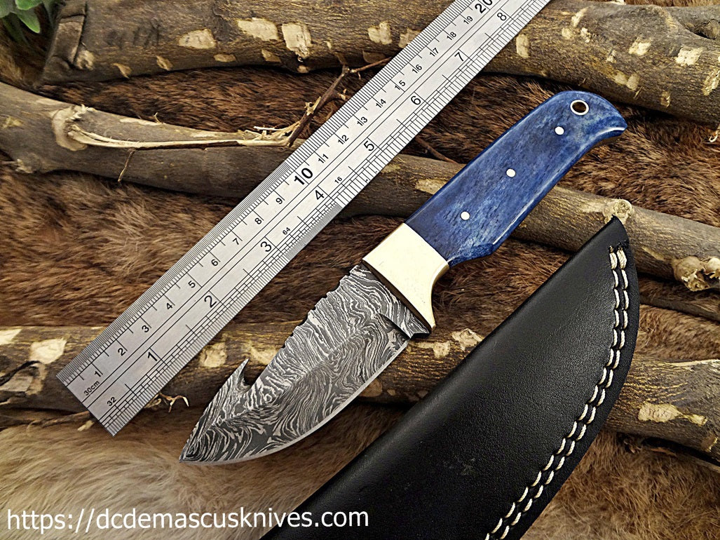 Custom Made Damascus Steel Skinner Knife.SK-138