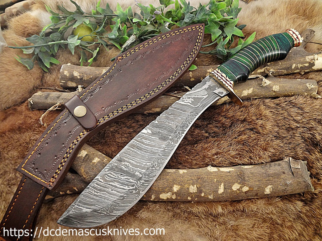 Custom Made Damascus Steel Dagger Kukri Knife.