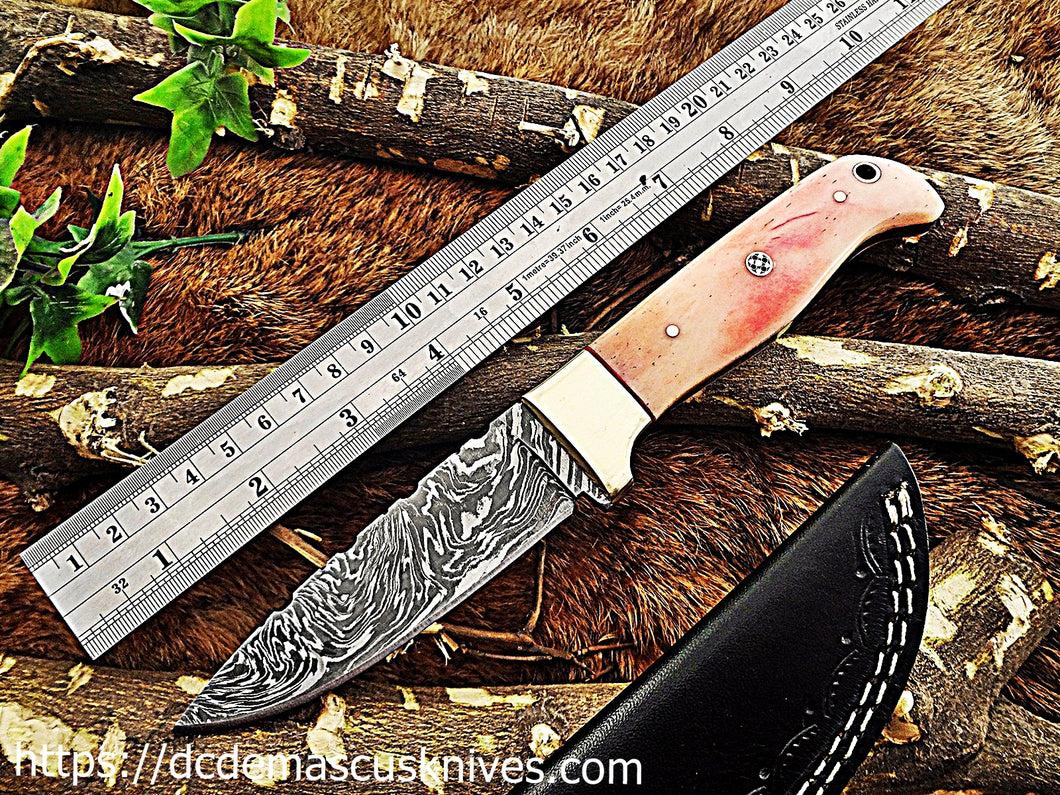 Custom  Made Damascus Steel Skinner Knife.SK-07