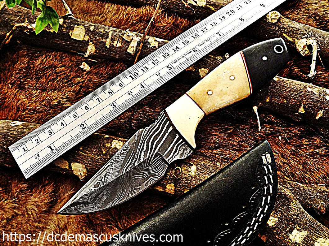 Custom  Made Damascus Steel Skinner Knife.SK-28