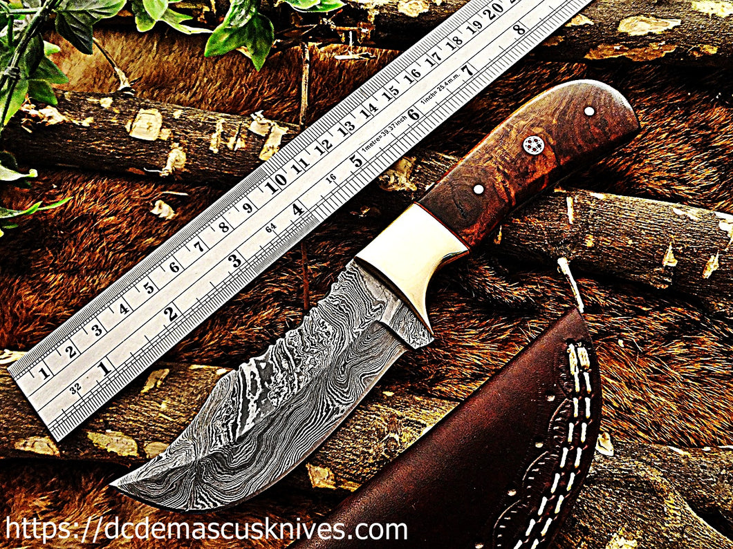 Custom  Made Damascus Steel Skinner Knife.SK-30