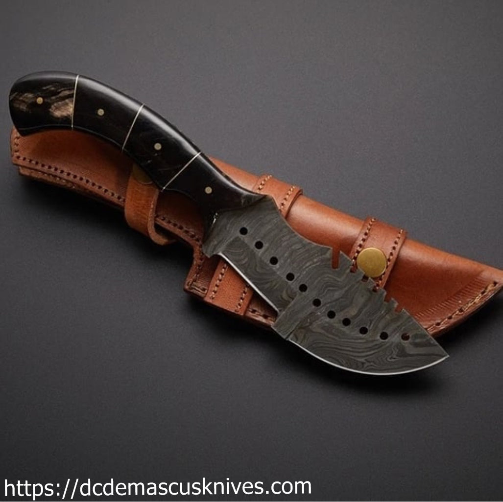 Custom  Made Damascus Steel Tracker  Knife.TR-20